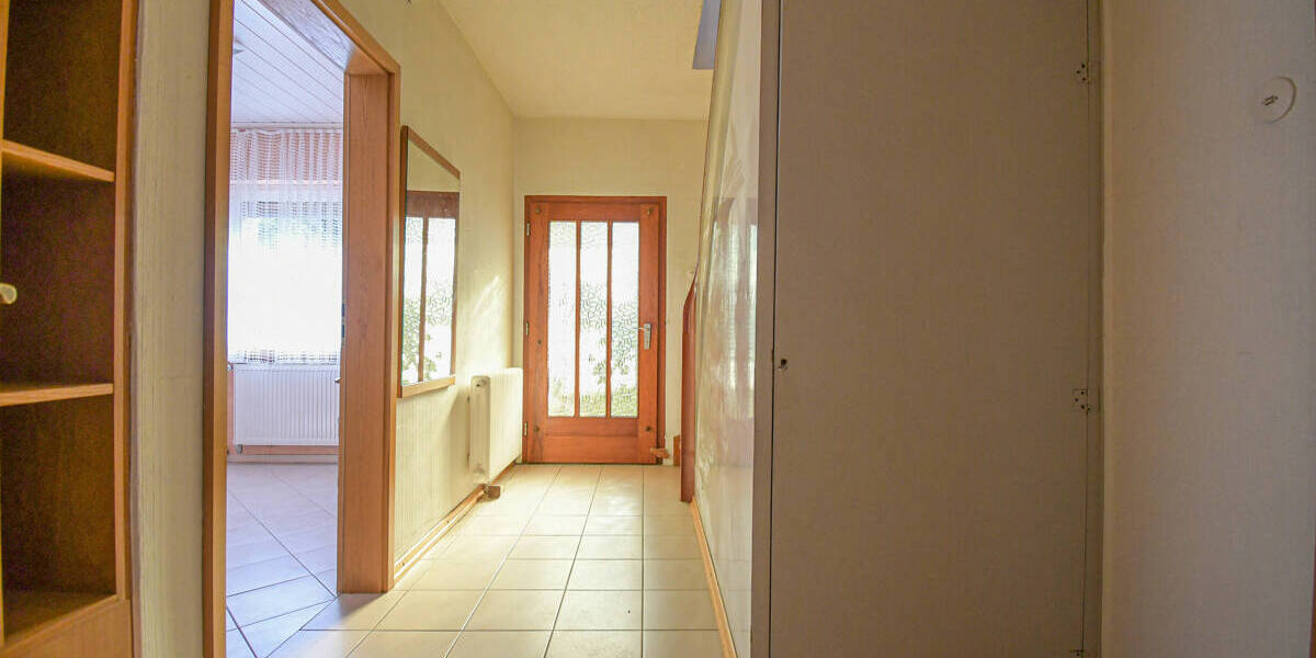 Einfamilienhaus Bösel Edewechterdamm - 4 Zimmer, 143 m&sup2;, 199.000&euro; | Angebot:25692594