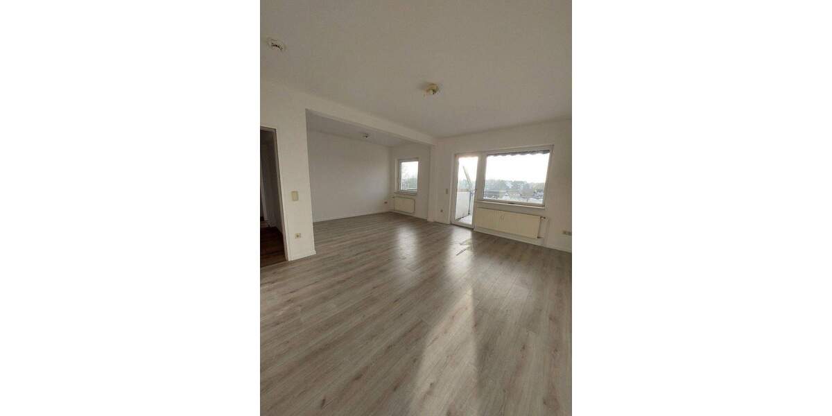 Etagenwohnung Brake - 3 Zimmer, 68 m&sup2;, 490&euro; | Angebot:26797077