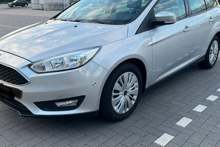 Ford Focus 218.700 km 4.950 &euro; Oldenburg 26121