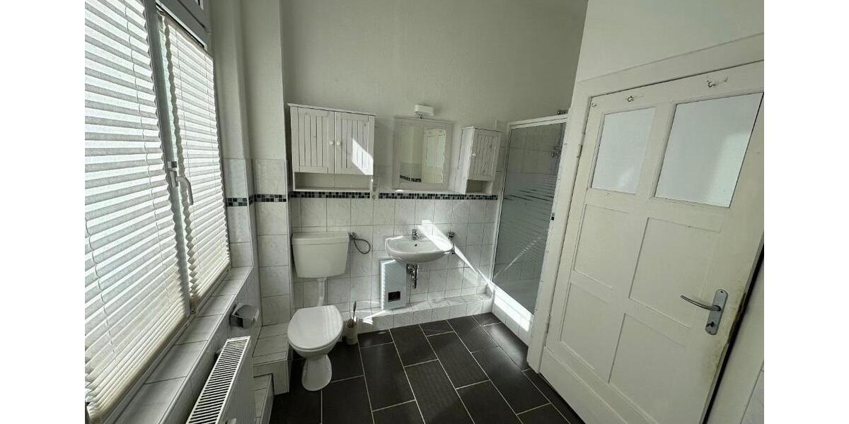 Etagenwohnung Oldenburg Kreyenbrück - 4 Zimmer, 111 m&sup2;, 1.300&euro; | Angebot:26521185