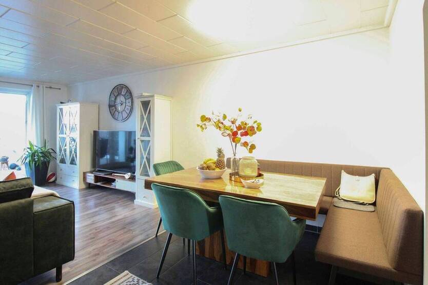 Ideal fu?r Familien - Vollsta?ndig renoviert & energieeffizient!