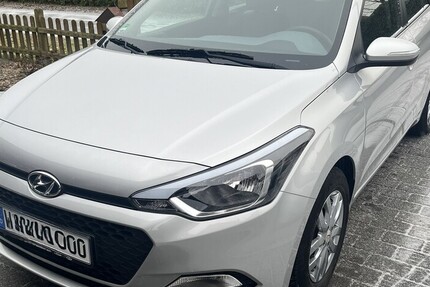 Hyundai i20 37.500 km 10.450 &euro; Hatten 26209