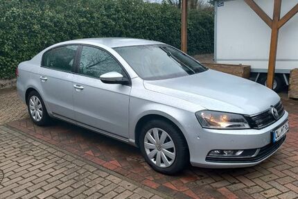 VW Passat 147.000 km 6.800 &euro; Oldenburg 26127