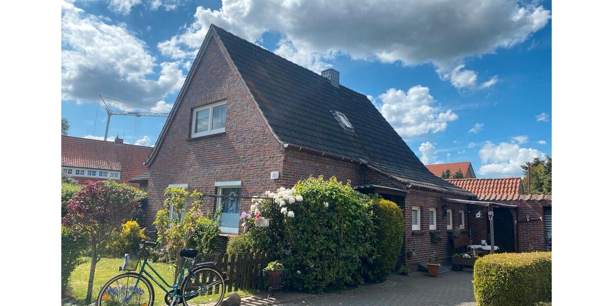 Einfamilienhaus Westerstede - 7 Zimmer, 140 m&sup2;, 1.350&euro; | Angebot:26700533