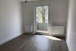 Renovierte 2-Zimmer-Wohnung mit Balkon zimmer