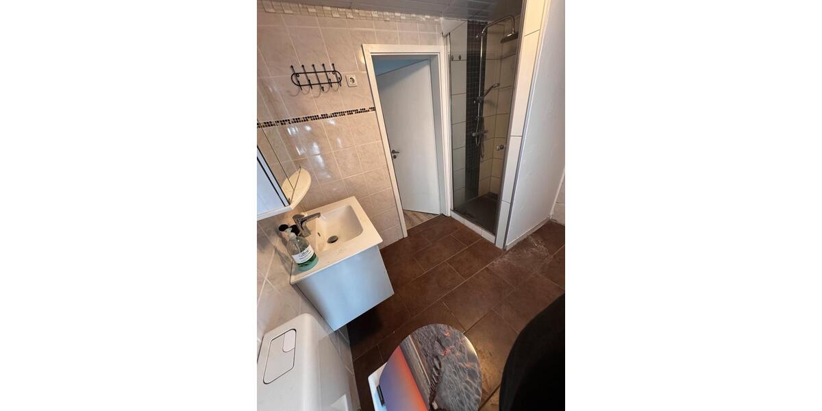 Etagenwohnung Delmenhorst - 4.5 Zimmer, 115 m&sup2;, 1.000&euro; | Angebot:26237622