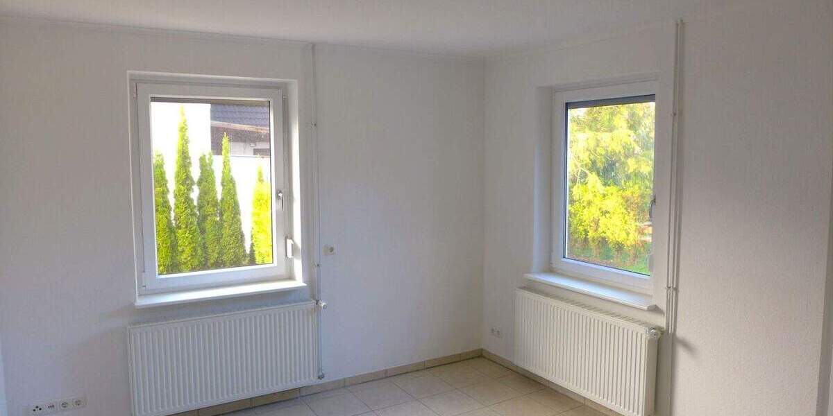 Doppelhaushälfte Varel - 4 Zimmer, 96 m&sup2;, 222.350&euro; | Angebot:25732576