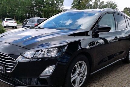 Ford Focus 61.450 km 13.900 &euro; Oldenburg 26125