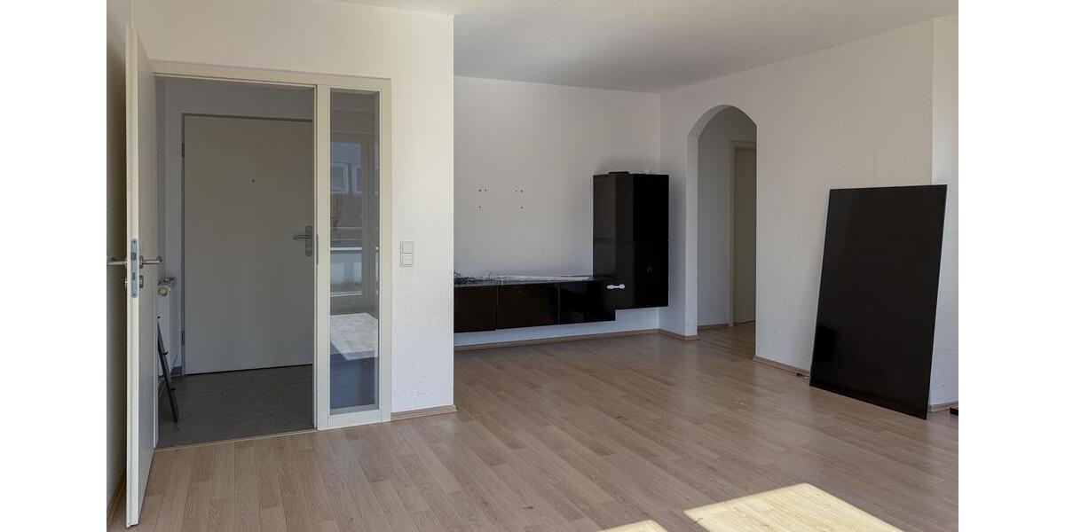 Dachgeschoßwohnung Oldenburg Alexandersfeld - 2 Zimmer, 93 m&sup2;, 895&euro; | Angebot:26195425