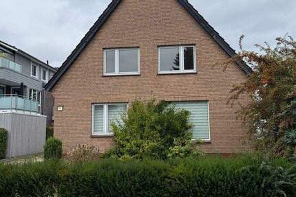 Älteres Zweifamilienwohnhaus in Oldenburg - Eversten! 6 zimmer