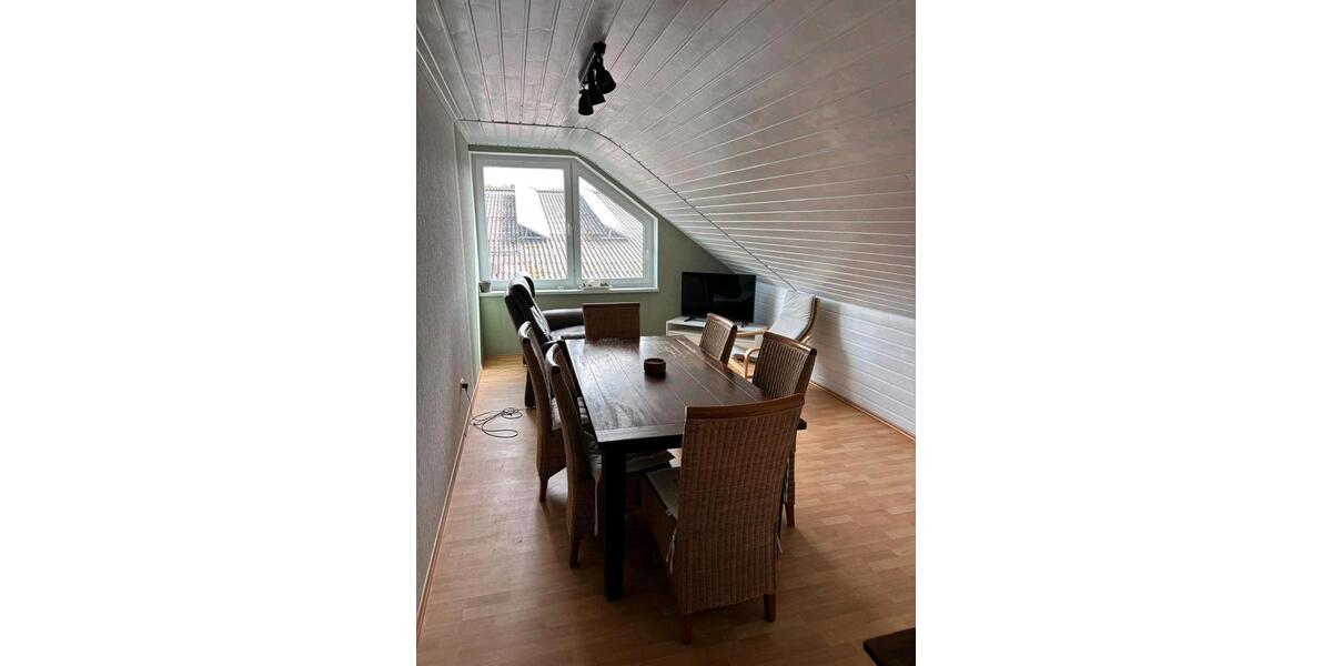 Dachgeschoßwohnung Großenkneten - 3 Zimmer, 70 m&sup2;, 560&euro; | Angebot:26301961