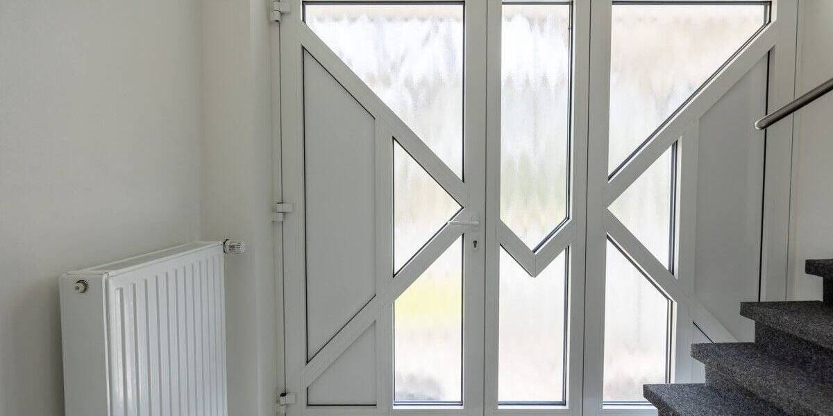 *** ZWEIFAMILIENHAUS in TOP LAGE mit TOP ZUSTAND und MODERNISIERTEM DACH *** 5 zimmer