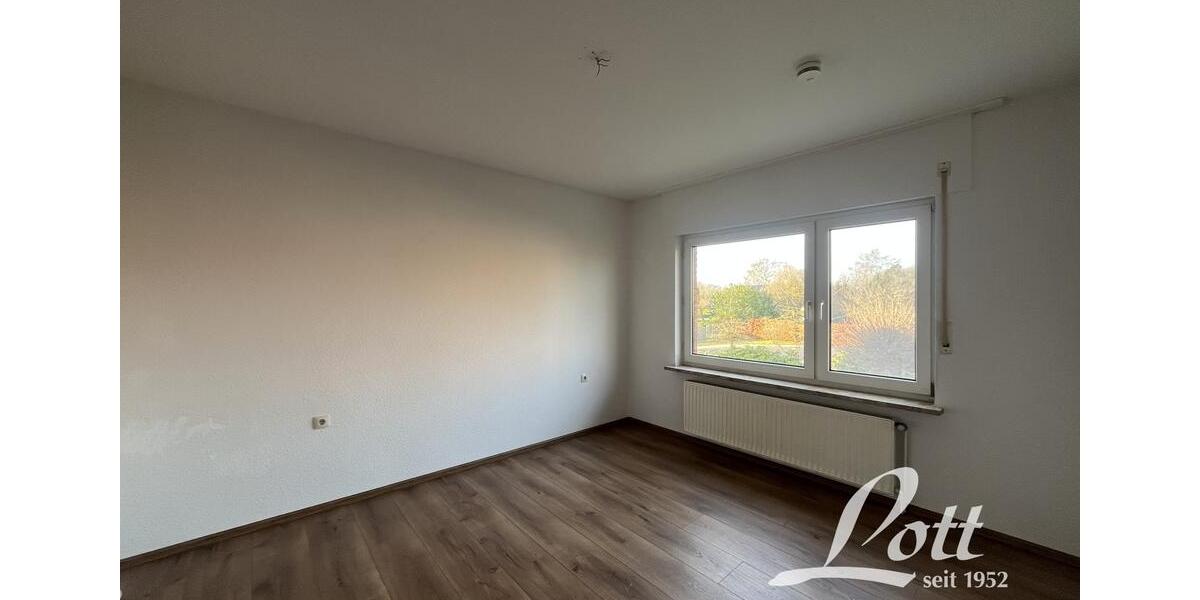Dachgeschoßwohnung Apen - 2 Zimmer, 70 m&sup2;, 700&euro; | Angebot:23385990