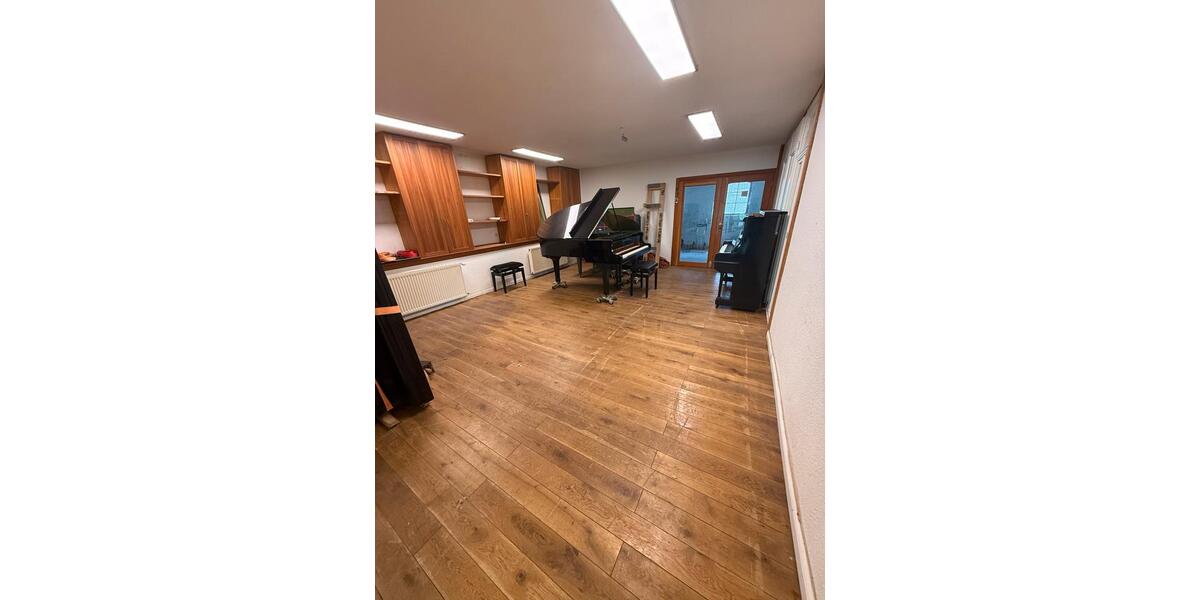 Gewerbeobjekt Rastede - 700&euro; | Angebot:26308460