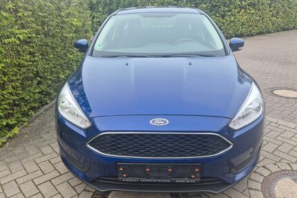 Ford Focus 117.359 km 5.850 &euro; Oldenbueg 26125