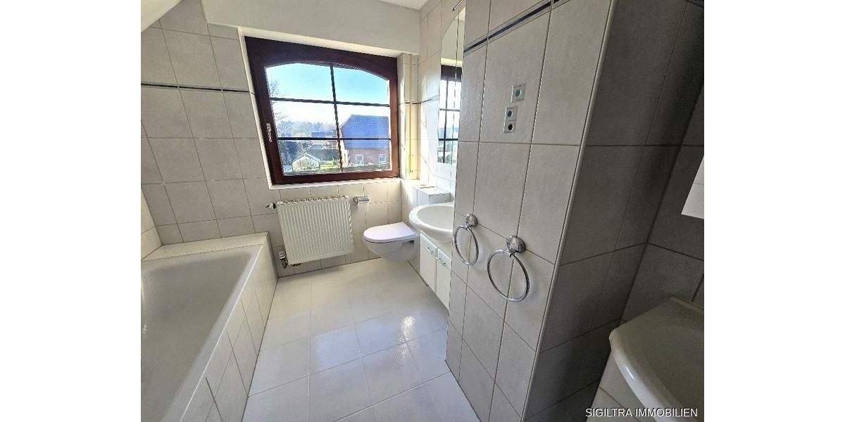 Mehrfamilienhaus, Wohnhaus Friesoythe Kampe - 4 Zimmer, 120 m&sup2;, 319.000&euro; | Angebot:25664213