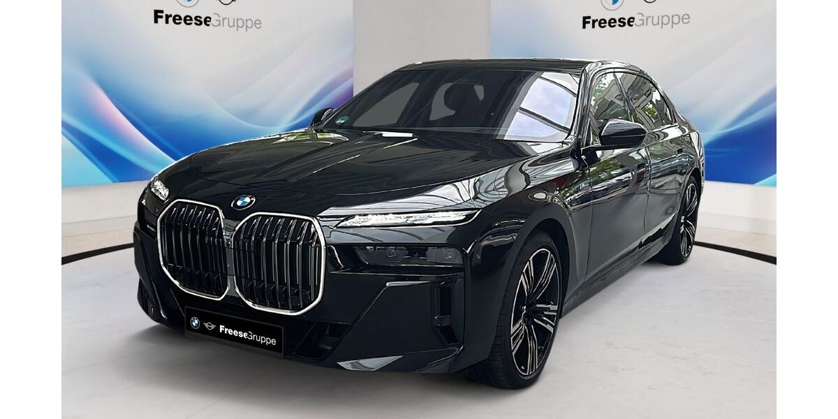 BMW 740 16.619 km 126.590 &euro; Oldenburg 26125