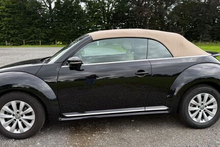 VW Beetle 113.000 km 13.700 € Westerstede 26655