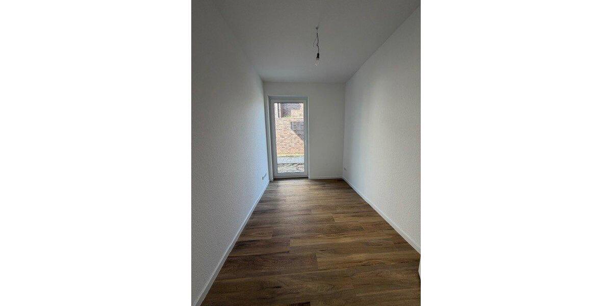 Erdgeschoßwohnung Bad Zwischenahn - 4 Zimmer, 93 m&sup2;, 1.345&euro; | Angebot:26330518
