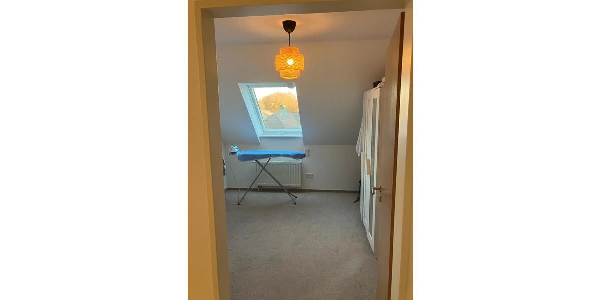Etagenwohnung Oldenburg Kreyenbrück - 4 Zimmer, 130 m&sup2;, 1.100&euro; | Angebot:25350574