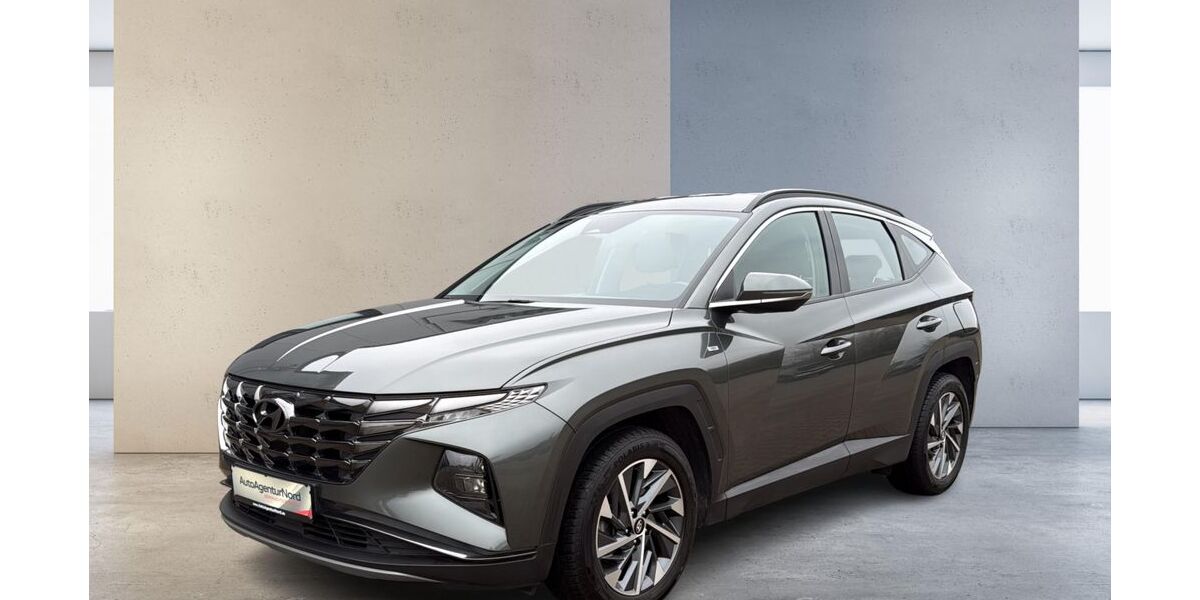 Hyundai TUCSON 61.133 km 23.950 &euro; Großenkneten 26197