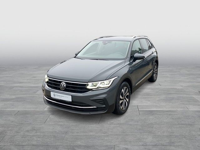 VW Tiguan 74.033 km 25.479 € Oldenburg 26135