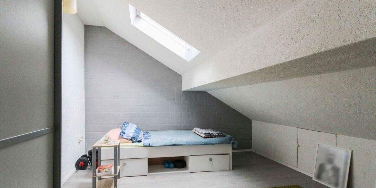 Ideal fu?r Familien - Vollsta?ndig renoviert & energieeffizient! 6 zimmer