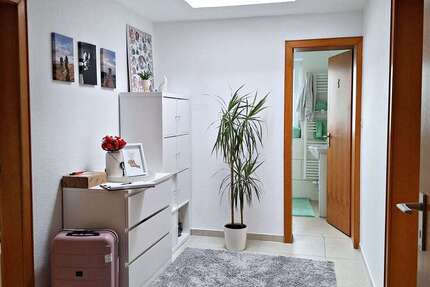 Haus zum Kaufen in Oldenburg 1.595.000 € 657 m² 25 zimmer