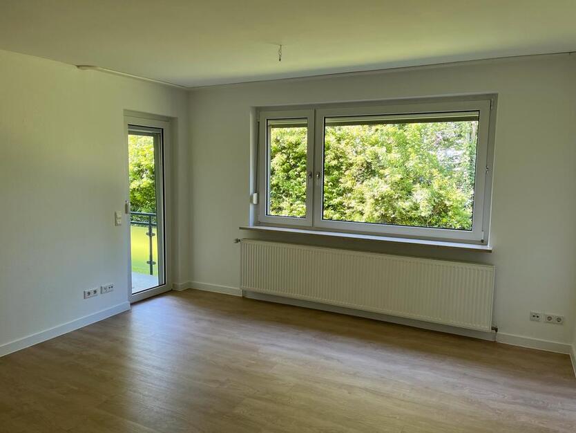 Sehr schöne 3-Zimmer Wohnung mit Balkon in Top-Lage