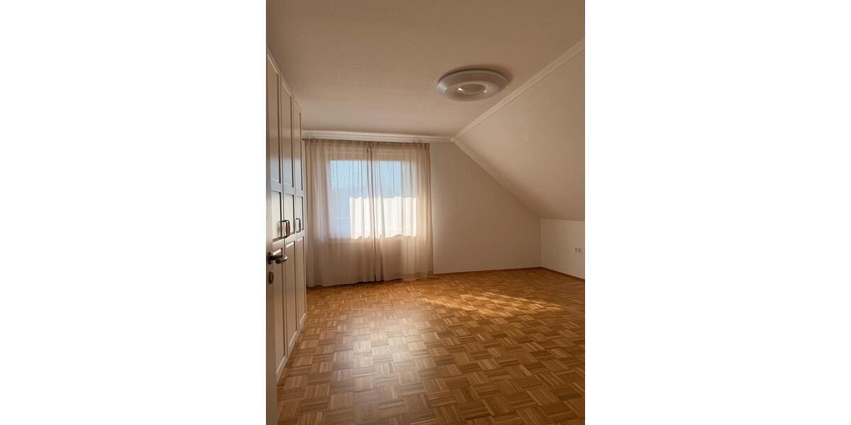 Etagenwohnung Friesoythe - 3 Zimmer, 96 m&sup2;, 1.000&euro; | Angebot:25365327