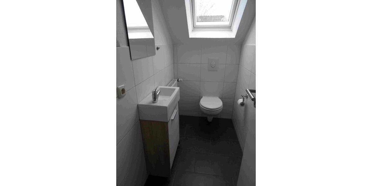 Mehrfamilienhaus, Wohnhaus Wiefelstede - 8 Zimmer, 229 m&sup2;, 390.000&euro; | Angebot:26112400