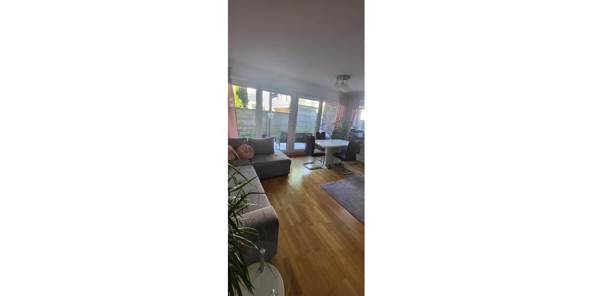 Erdgeschoßwohnung Bad Zwischenahn - 3 Zimmer, 93 m&sup2;, 1.335&euro; | Angebot:26299497