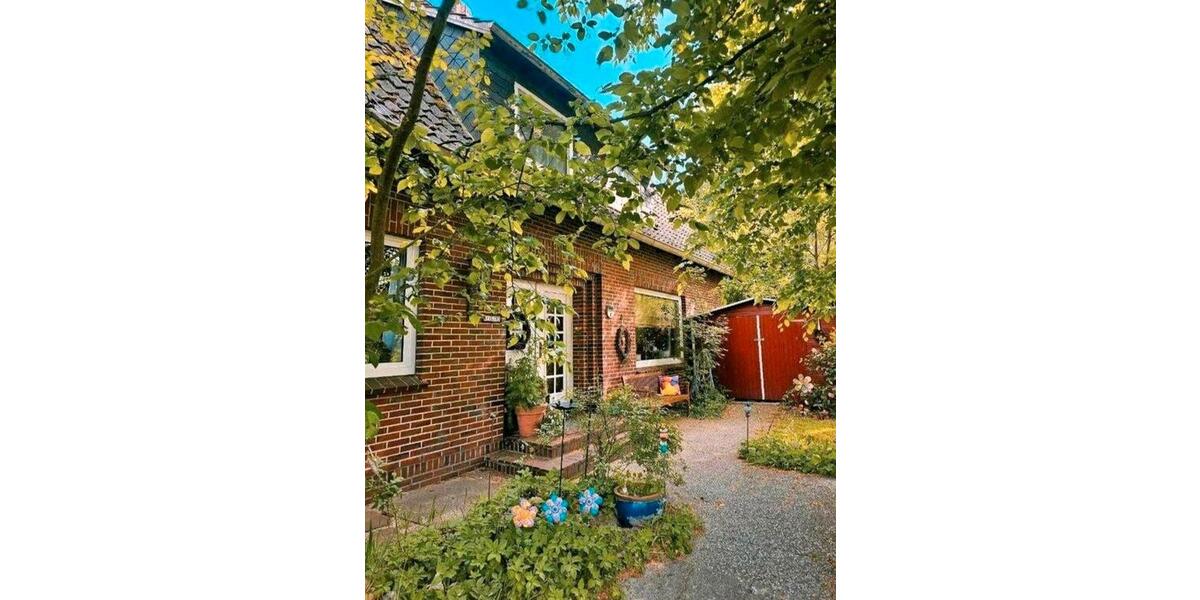Einfamilienhaus Edewecht - 11 Zimmer, 300 m&sup2;, 449.000&euro; | Angebot:26723010