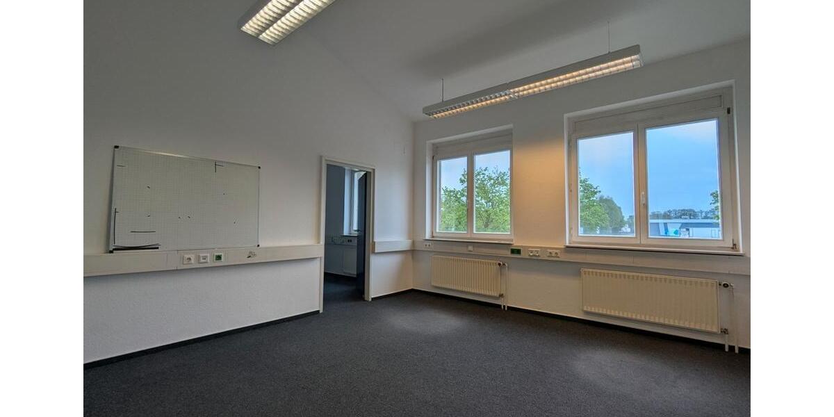 Gewerbeobjekt Oldenburg Drielaker-Moor - 3.100&euro; | Angebot:22948153