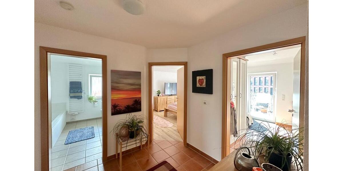 Dachgeschoßwohnung Westerstede - 3 Zimmer, 98 m&sup2;, 900&euro; | Angebot:26599586