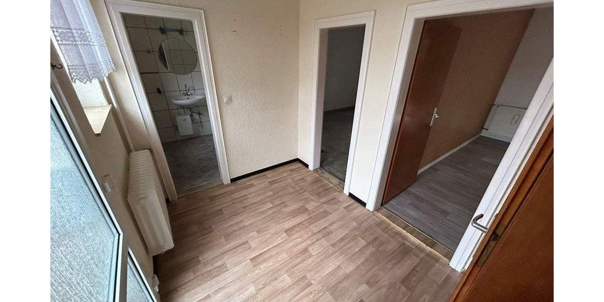 Doppelhaushälfte Oldenburg Kreyenbrück - 4 Zimmer, 92 m&sup2;, 269.000&euro; | Angebot:25836419