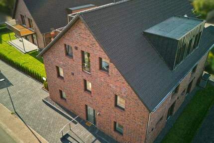 Schöne 2 Raum Wohnung mit Balkon 3 zimmer