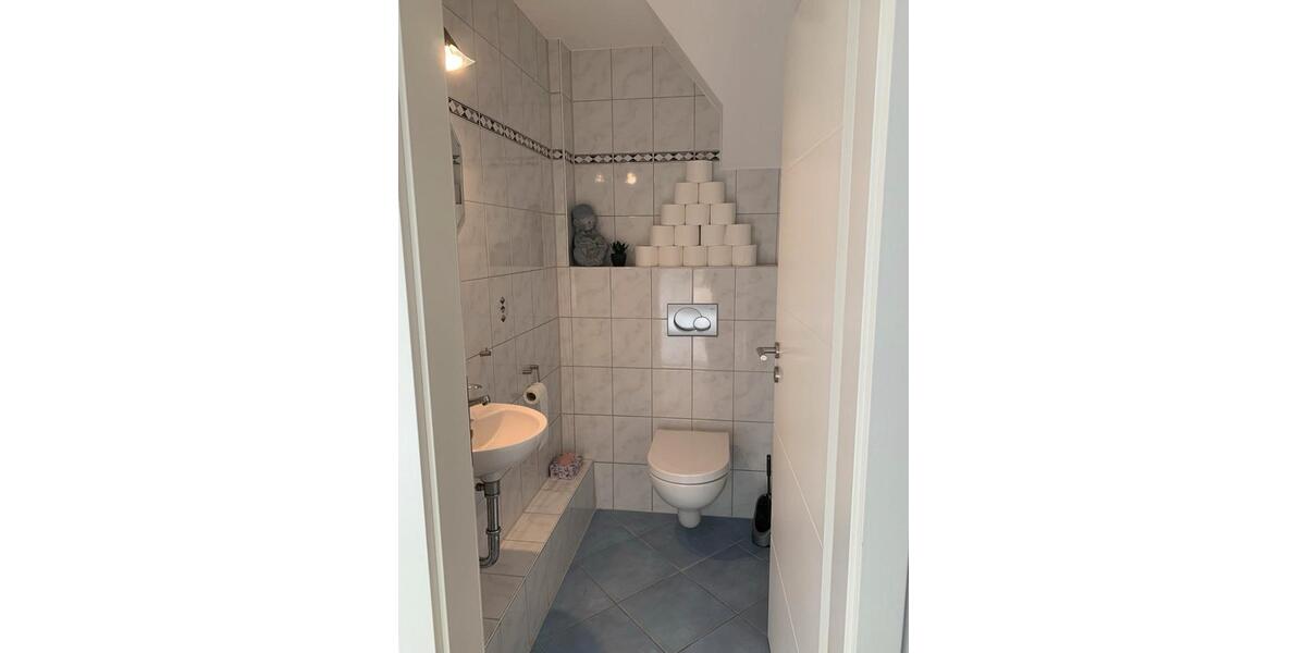 Einfamilienhaus Edewecht - 7 Zimmer, 263 m&sup2;, 2.290&euro; | Angebot:26225549