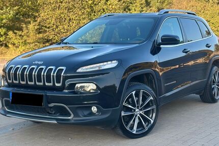 Jeep Cherokee 199.000 km 10.500 € Bremen 28215