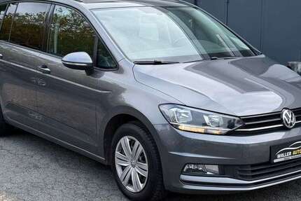VW Touran 131.000 km 16.990 € Bremen 28219