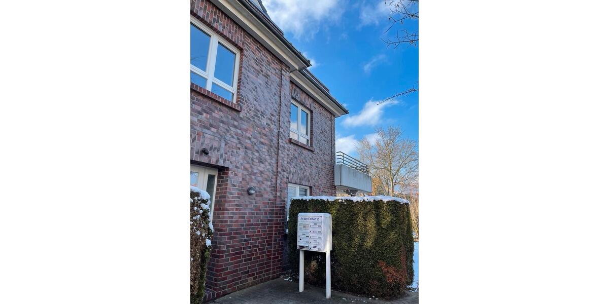 Etagenwohnung Oldenburg Bloherfelde - 2 Zimmer, 81 m&sup2;, 980&euro; | Angebot:25055188