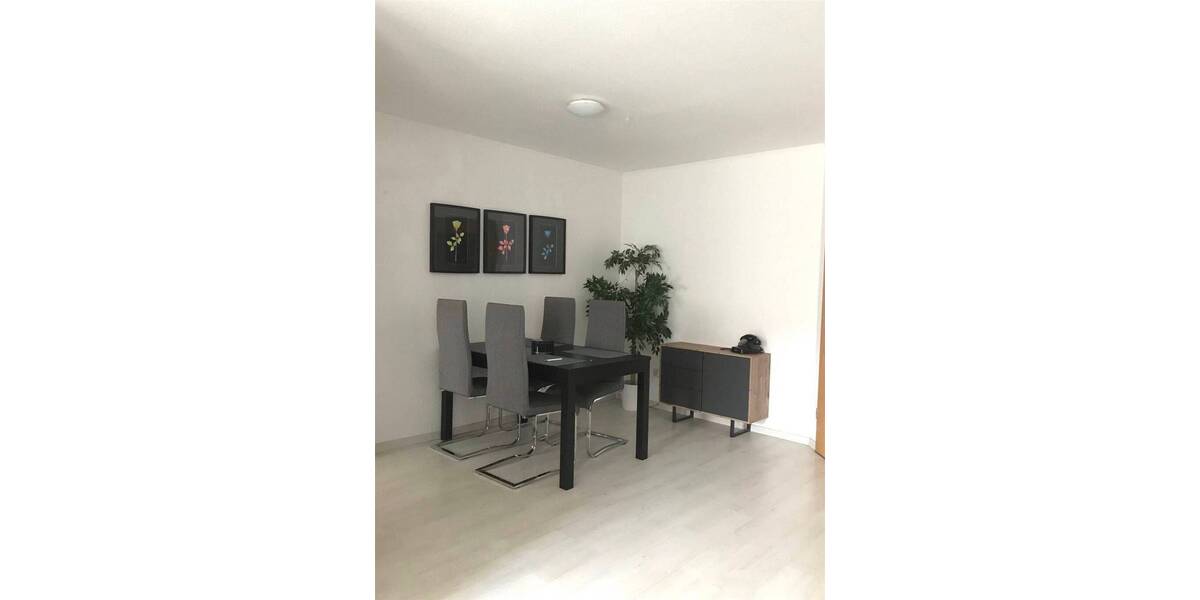 Etagenwohnung Delmenhorst Deichhorst - 2 Zimmer, 73 m&sup2;, 718&euro; | Angebot:26778451