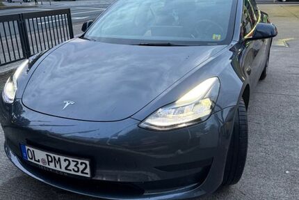 Tesla Model 3 58.000 km 22.999 &euro; Oldenburg 26123