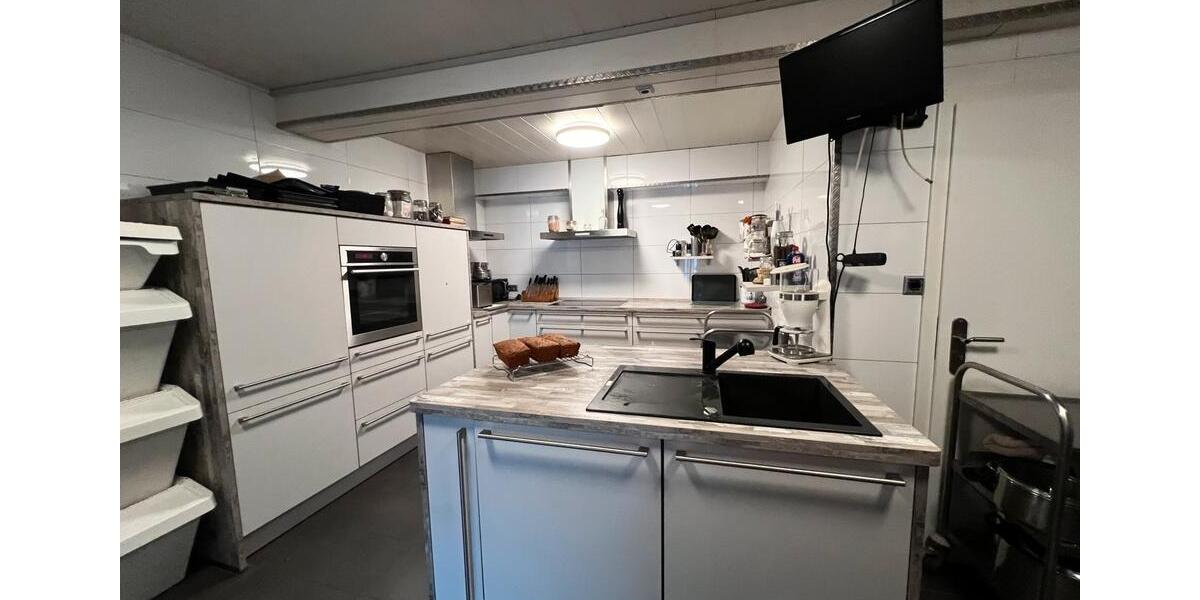 Mehrfamilienhaus, Wohnhaus Oldenburg Ziegelhof - 10 Zimmer, 202 m&sup2;, 189.500&euro; | Angebot:26037473