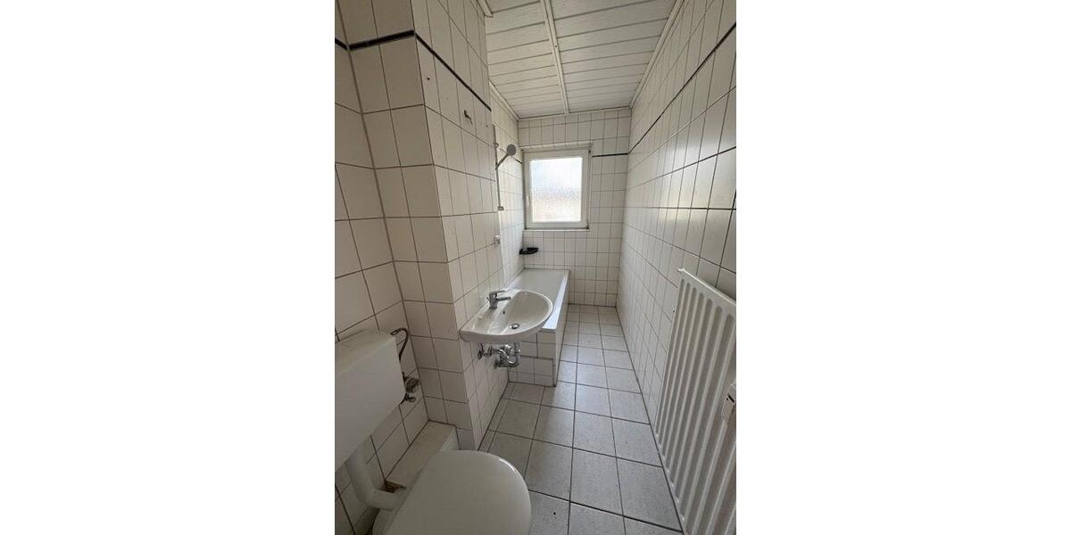 Etagenwohnung Delmenhorst - 2 Zimmer, 49 m&sup2;, 400&euro; | Angebot:25370744