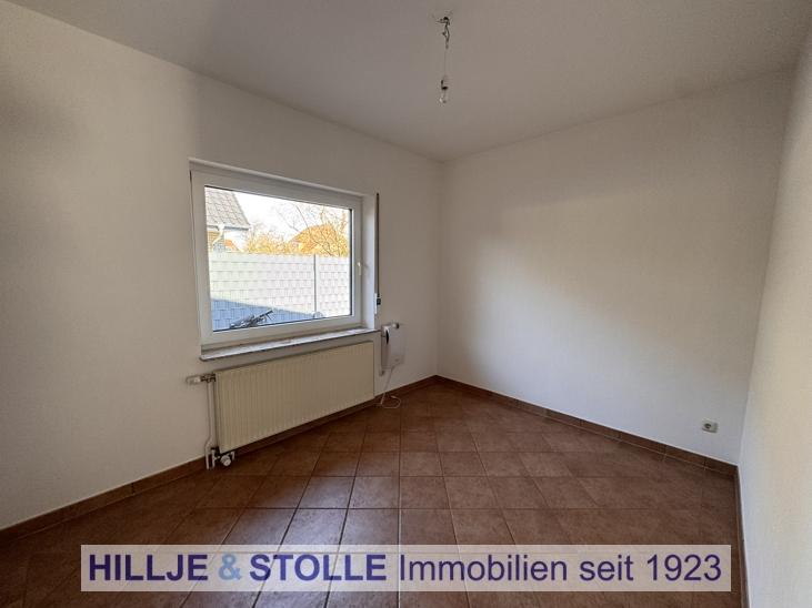 Einfamilienhaus Rastede - 6 Zimmer, 157 m&sup2;, 1.500&euro; | Angebot:25918933