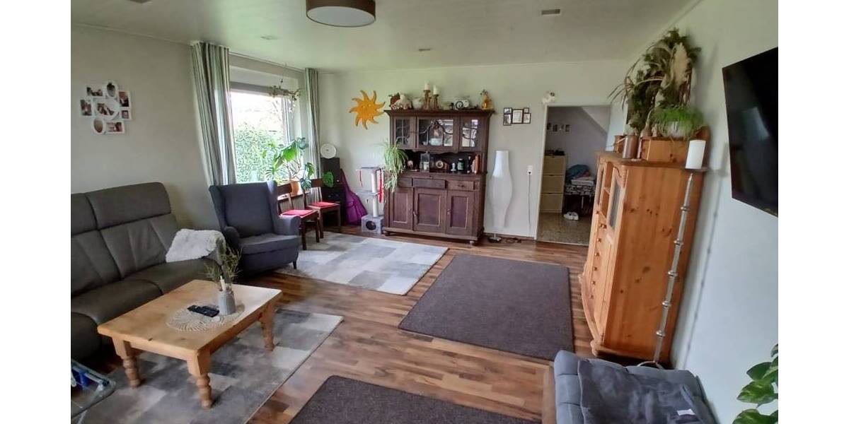 Mehrfamilienhaus, Wohnhaus Westerstede Linswege - 9 Zimmer, 186 m&sup2;, 269.000&euro; | Angebot:26359093