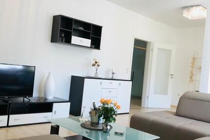 Wohnung Hatten - 3 Zimmer, 100 m&sup2;, 1.100&euro; | Angebot:24739845