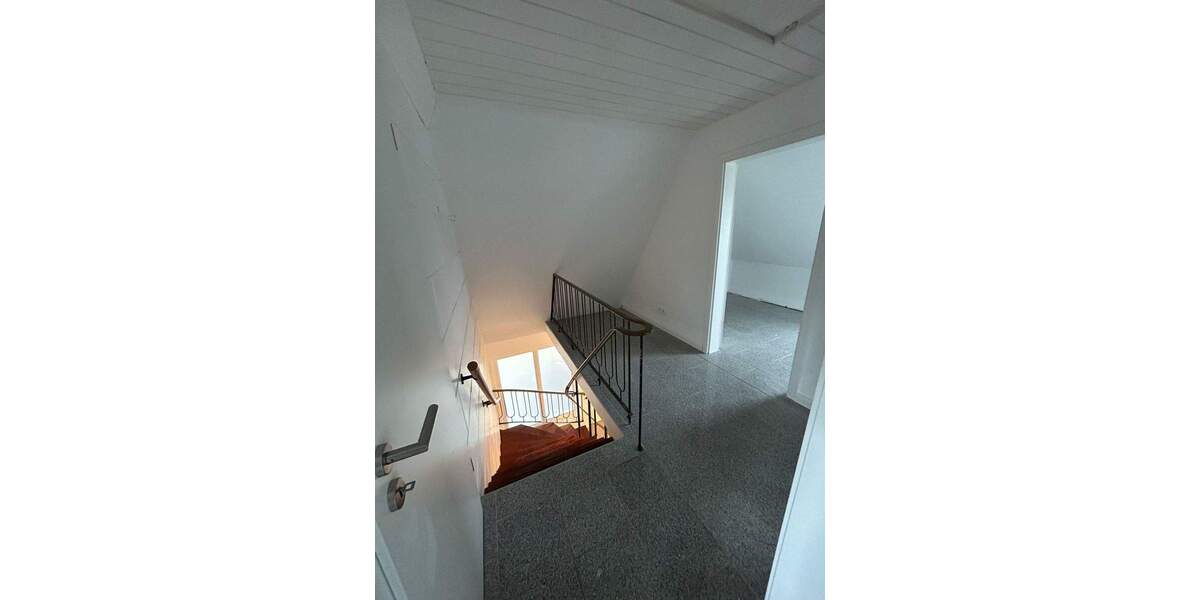 Mehrfamilienhaus, Wohnhaus Brake - 5 Zimmer, 93 m&sup2;, 209.900&euro; | Angebot:25142200