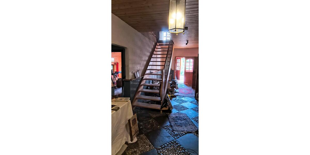 Einfamilienhaus Jade - 10 Zimmer, 315 m&sup2;, 395.000&euro; | Angebot:26321102
